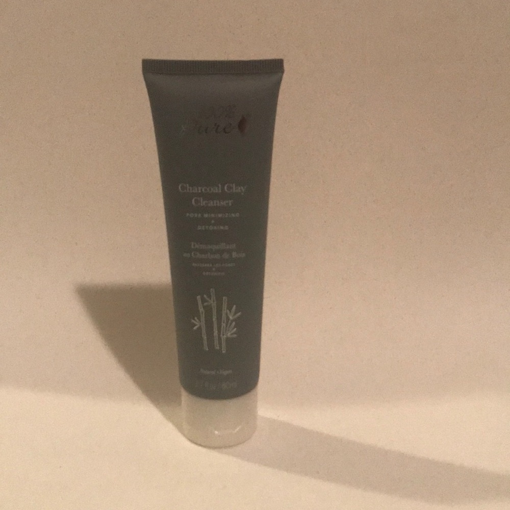 Never opened or used 100 % pure Charcoal cleanser